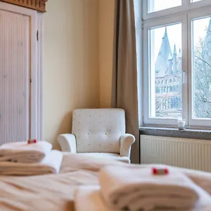 https://apt-mit-wasserblick-subs-inkl.hamburg-hotels-de.com